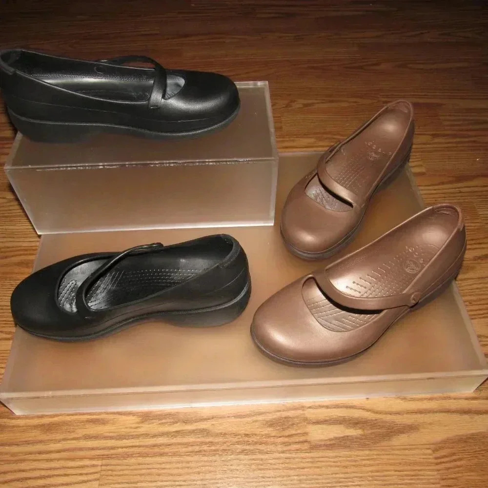 CROCS Mary Jane Comfort Flats Bundle of 2-Pair Shoes (Brown and Black) Size W9